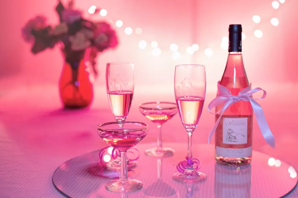 happy birthday, pink wine, champagne-1964457.jpg